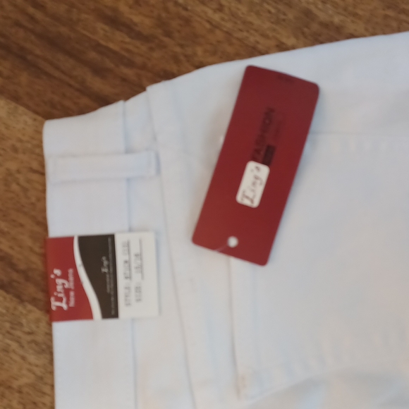 New! With tags Ling's Fashion white Jeans capris size 15/16 - Picture 10 of 11